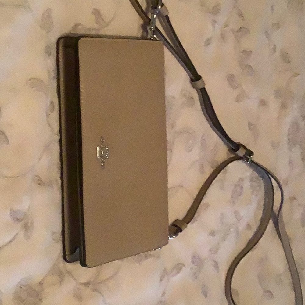 Cross body bag